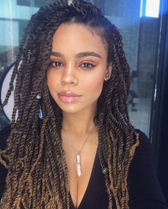 Marley Twists Guide How To Style Your Hair Get The Look